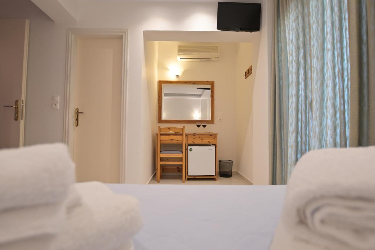 Hotel Zeus Naxos City Exterior photo