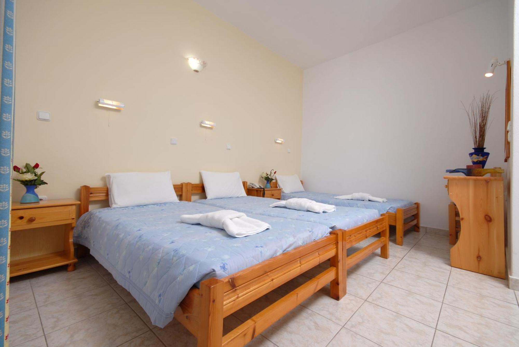 Hotel Zeus Naxos City Exterior photo