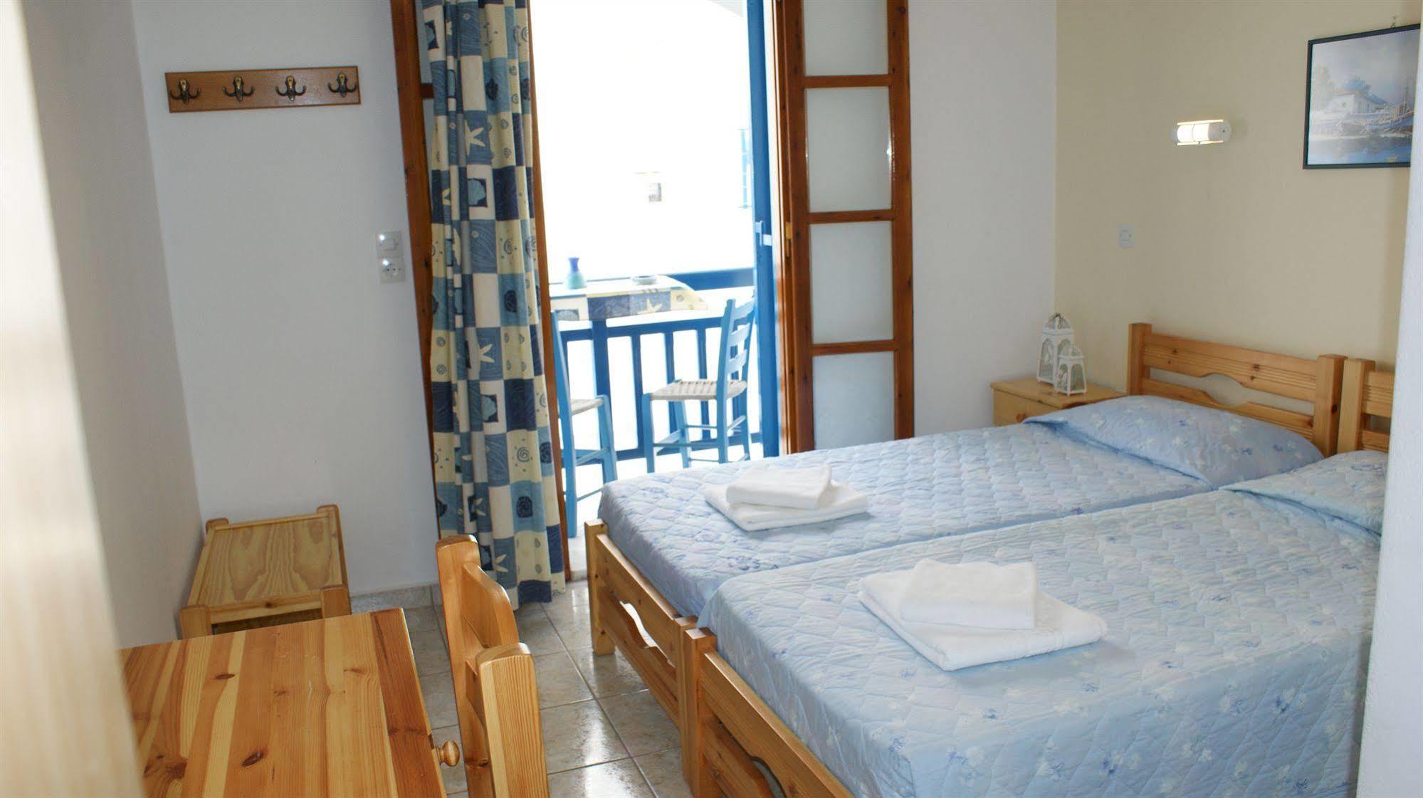 Hotel Zeus Naxos City Exterior photo